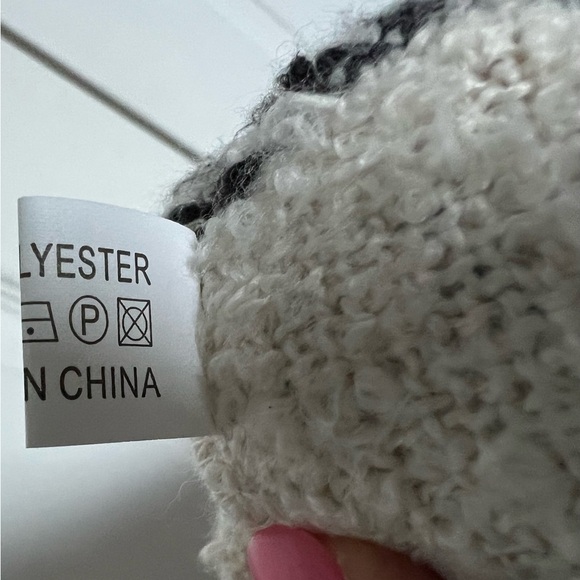 Infinity scarf Women’s bucle nubby texture windowpane cream grey - Picture 3 of 3